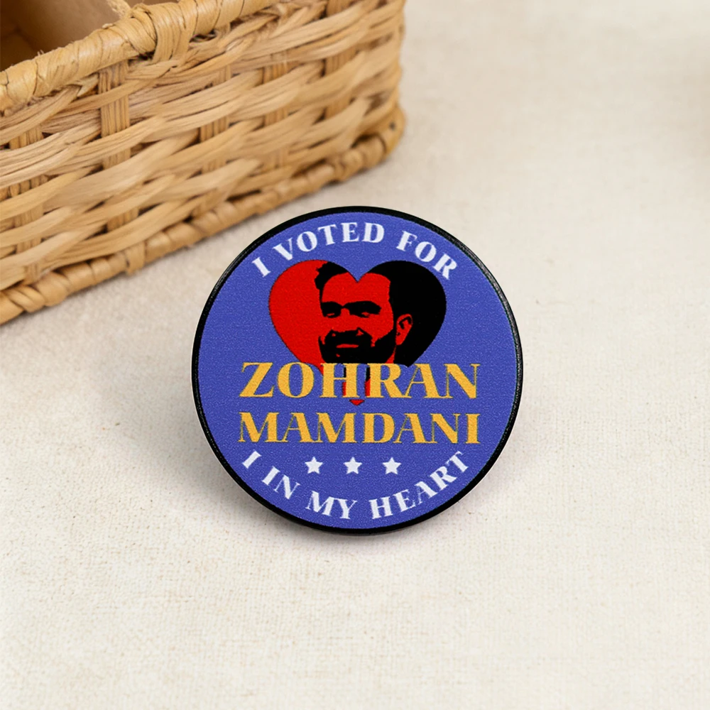 Ich habe für Zohran Mamdani in „My Heart“ gestimmt Emaille-Pin Lustige politische Wahlkampfpins Anstecknadel Accessoire Schmuck – Detail 3