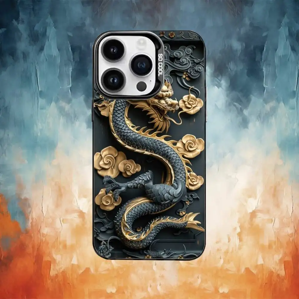 حافظة هاتف فاخرة منقوشة على شكل تنين لهاتف iPhone17,16,15,14,13,12,11 Plus، Pro Max غطاء مقاوم للصدمات من الحلوى السوداء غير اللامعة