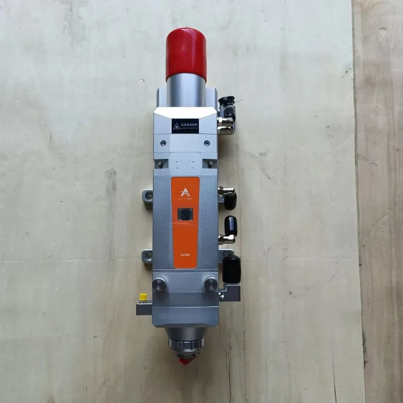 Testa di taglio laser a fibra elettrica Au3tech A230E 3KW e controller Au3Tech MCC3721NC-A con software SC2000