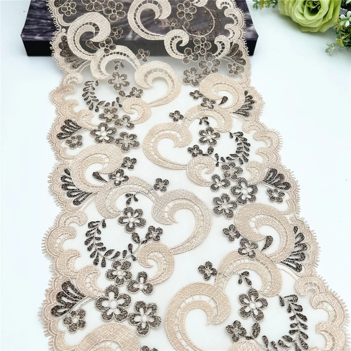 3y/lot 20cm Apricot Golden Shimmer Embroidery Lace Trim Clothing Accessories Dress Sewing Applique Costume Lace Fabric Wedding