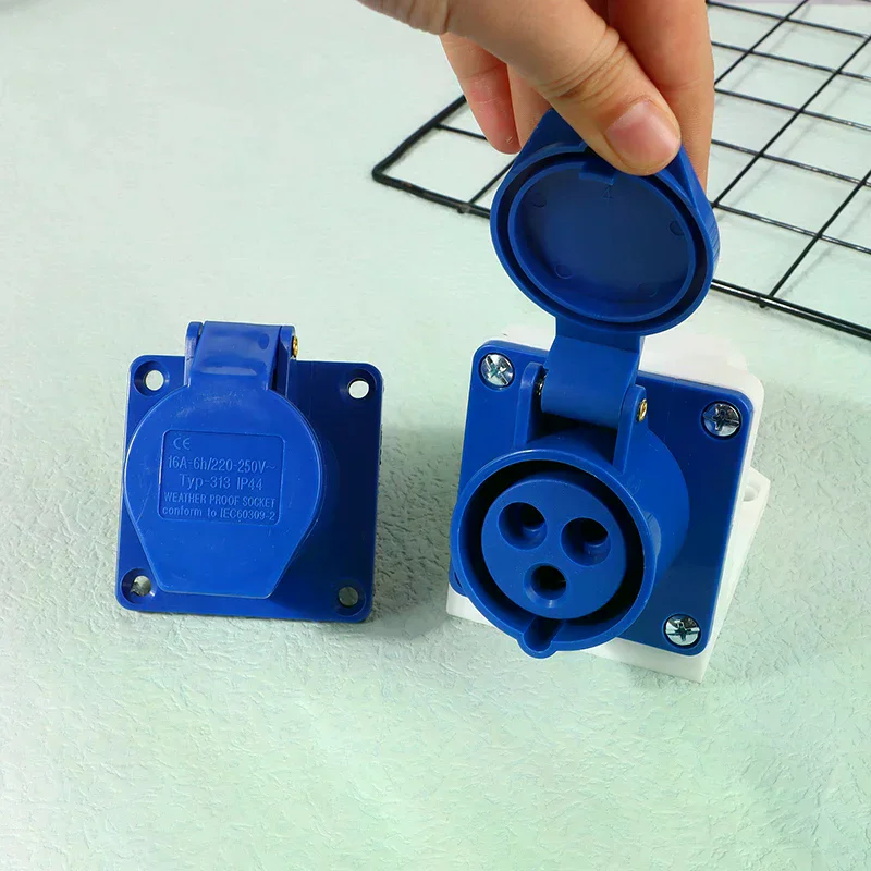220V 16A 3 pines enchufes industriales impermeables/enchufe conector macho/hembra IP44 2P para caravana autocaravana remolque camión yate