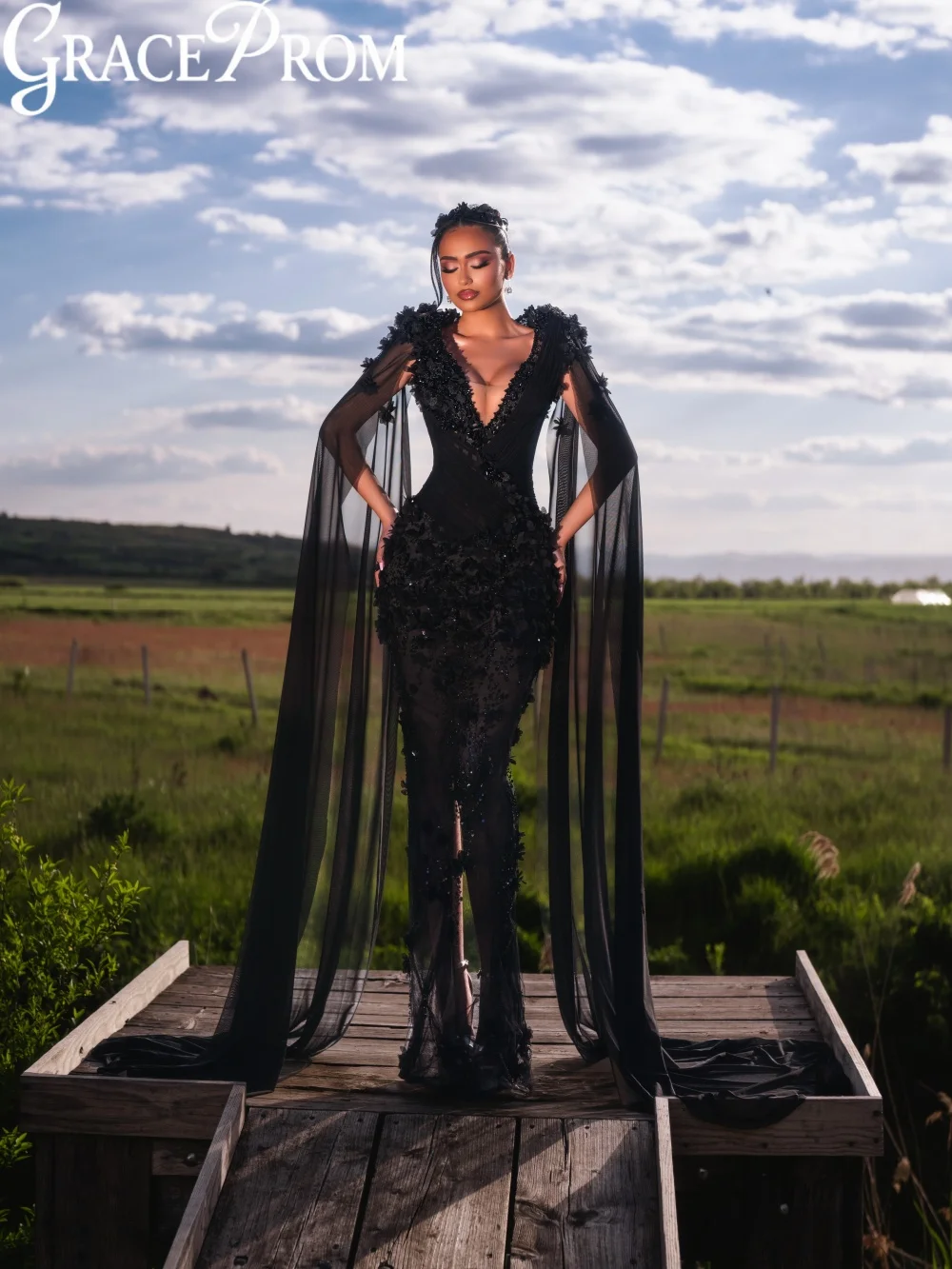 

Black Beaded 3D Floral Evening Dress Illusion Cape Sleeve Sheath Wedding Party Gown New Customized Luxurious Long Prom Dresses