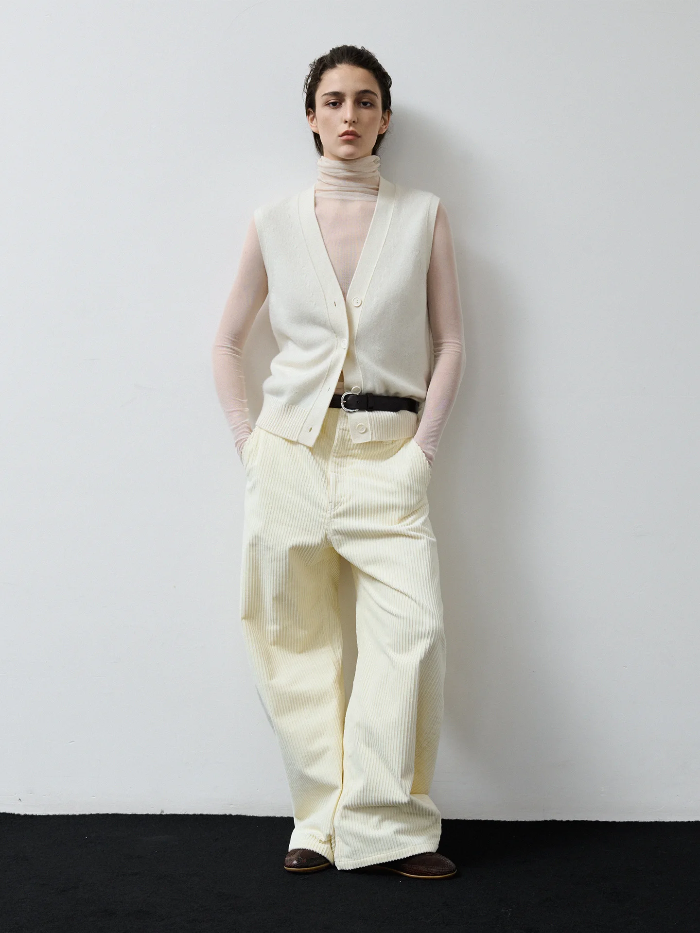 

Вязаный жилет Pure Camere с V-образным вырезом, женская верхняя одежда, осенне-зимняя модная коллекция, серия B8