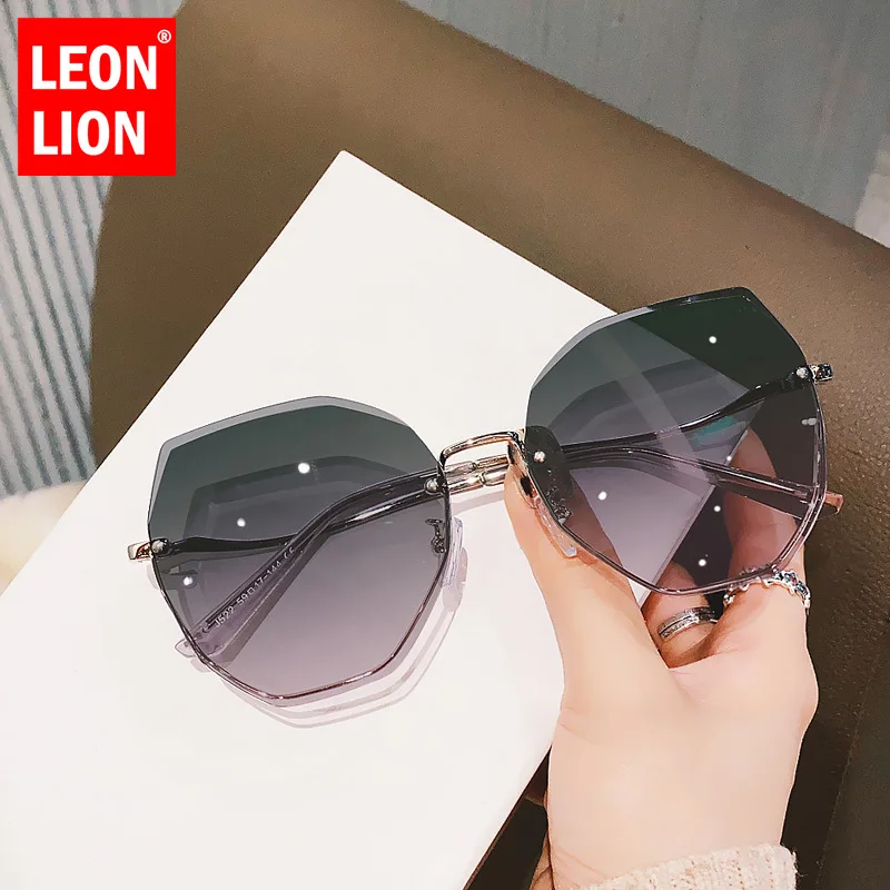 LeonLion Fashion Cool Sunglasses Women Luxury Brand Gradient Glasses Ocean Lense Design Eyewear UV400 2024 Gafas De Sol Mujer