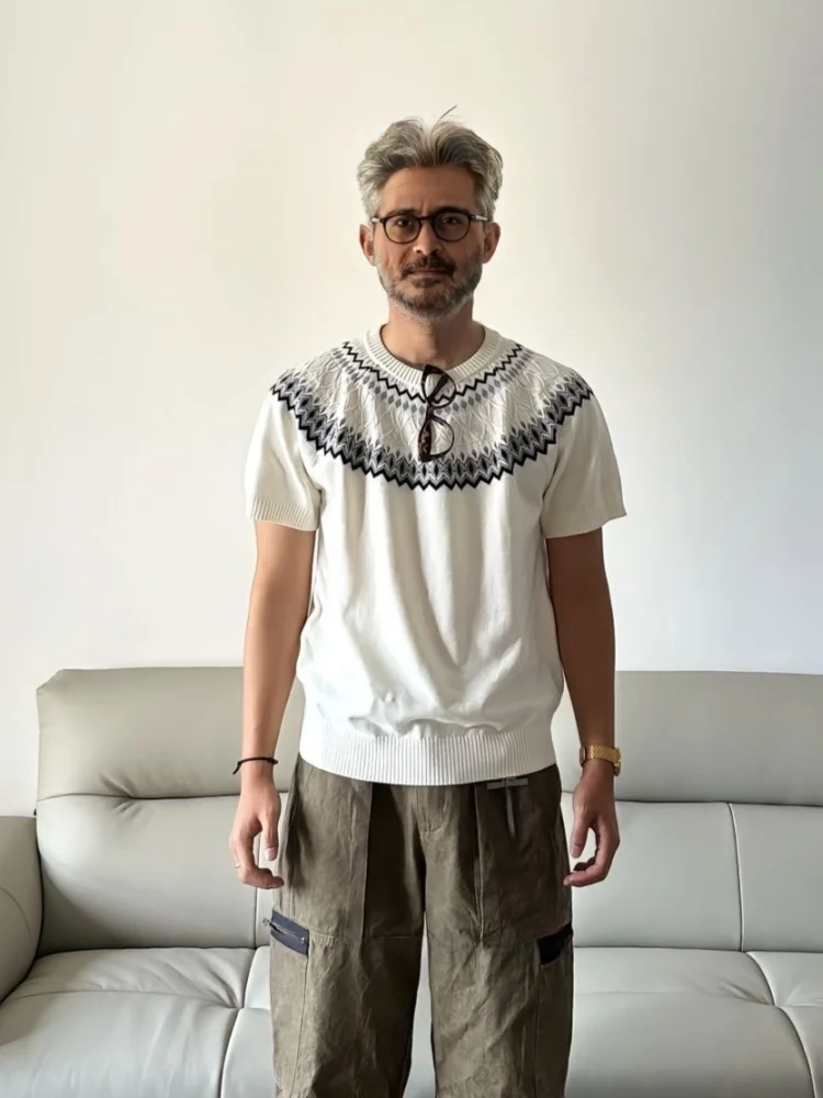 

Cleanfit Five-Quarter Sve T-irt Men's Summer Faion Brand High-End Feel Knitted ort-Sve Twist Flower Patterned Top