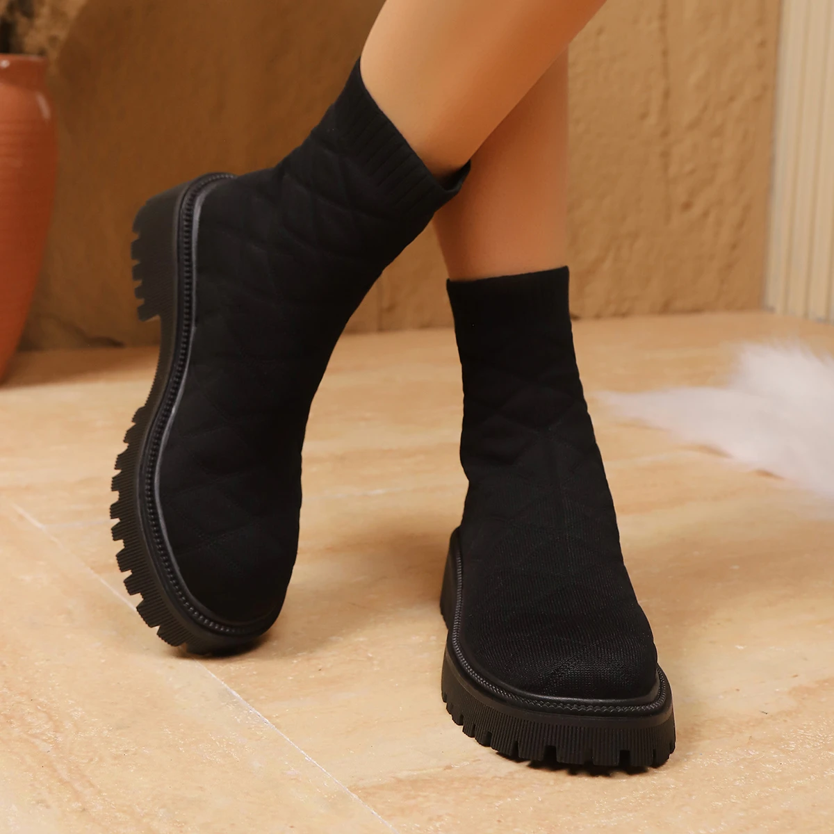 2026 New Fashion Sewing Design Women's Thick-soled Short Boots Spring and Autumn Knitting Design Casual Round-headed Bare Boots