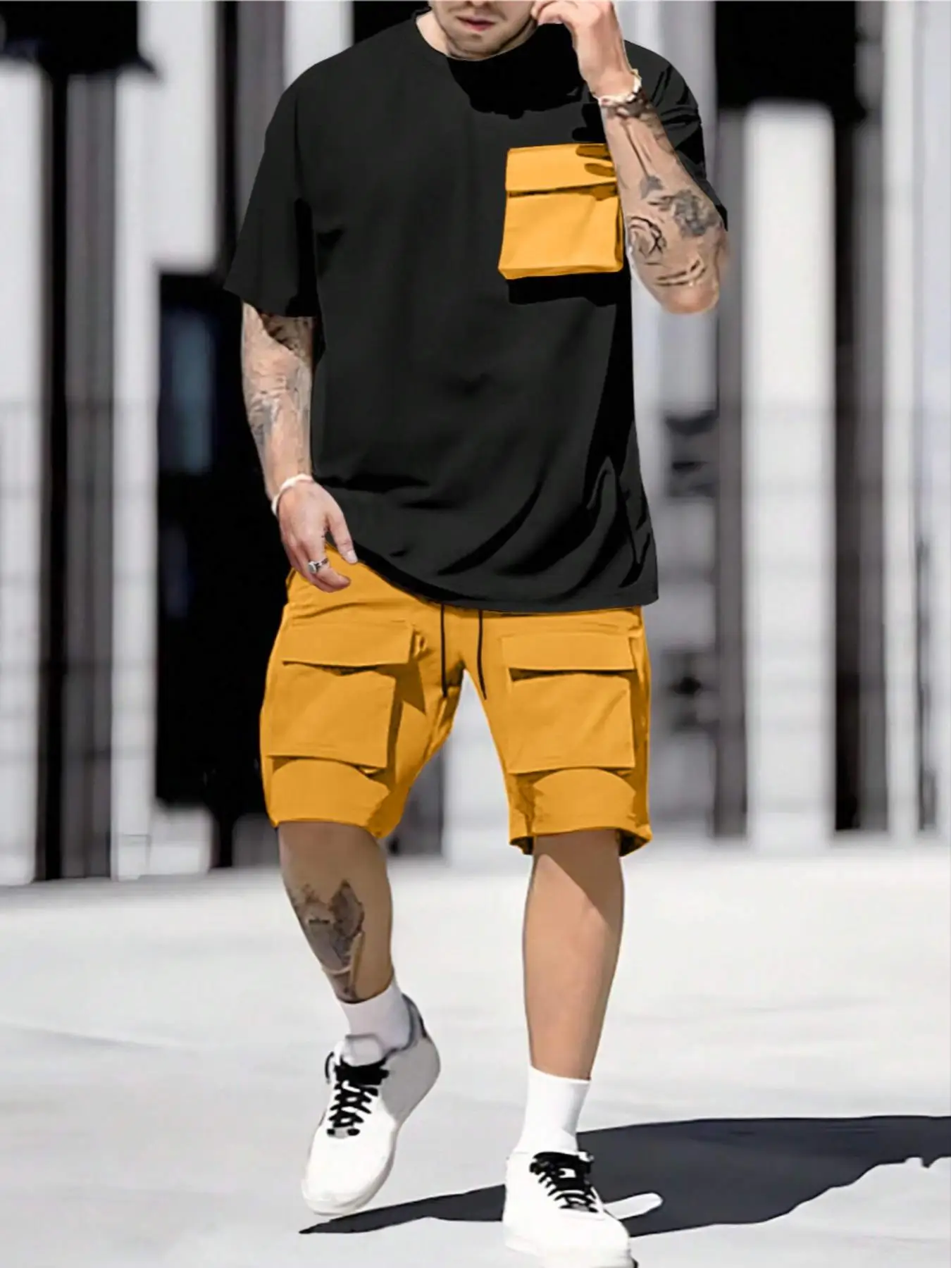 

Men's Two-Piece Casual Color-Blocked Round Neck Short-Sleeved + Shorts Suit with Drawstrings and Elastic Waist, Color-Blocked Flap Pocket Pantss, Cool and Breathable, Suitable for Daily Travel in Summer, Beach Vacation, Travel, Sports and Other Scenes