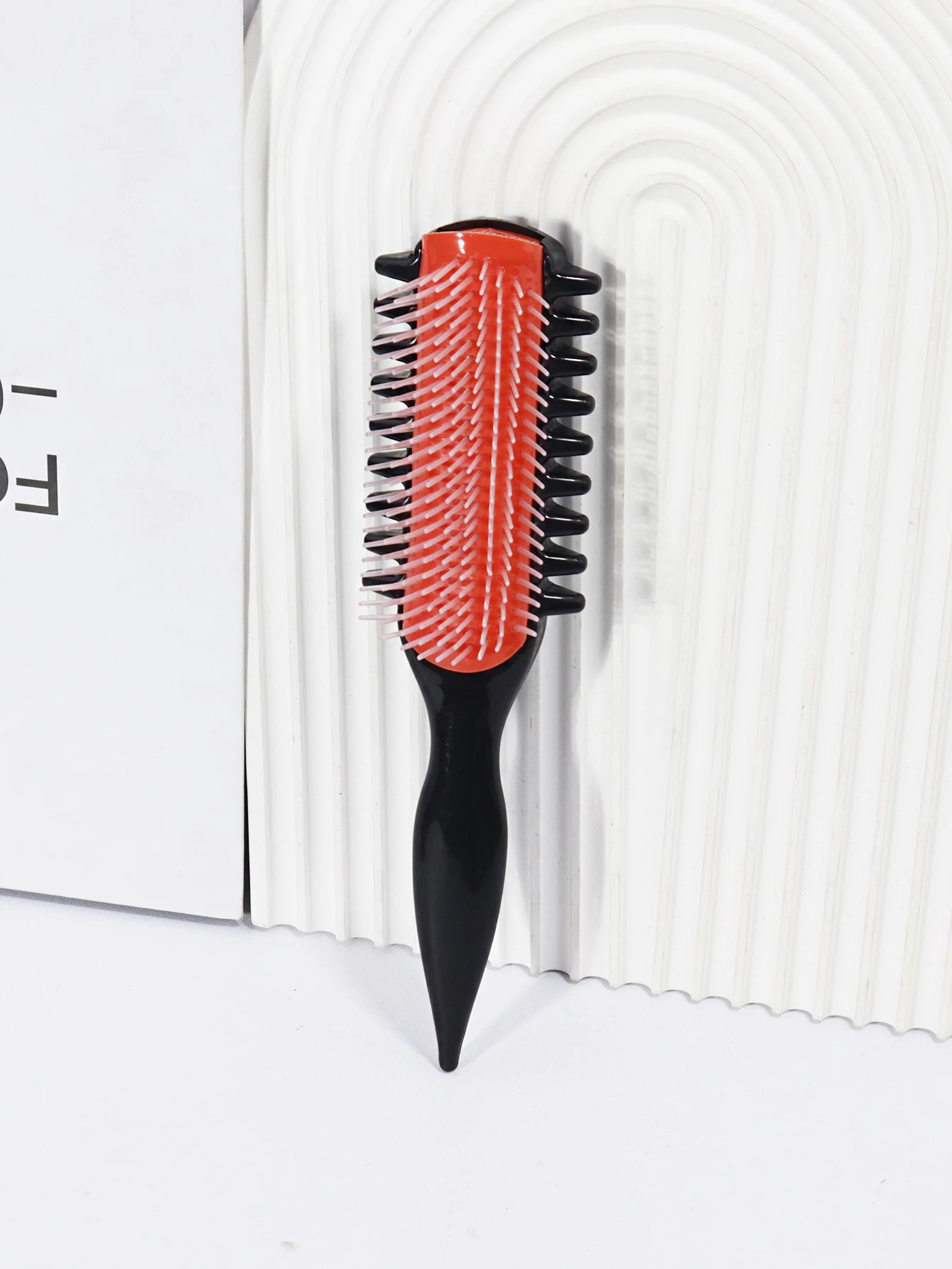 Multi tooth nine row nylon comb, curling comb, nylon bristles, anti-static and heat-resistant, special for real hair wigs