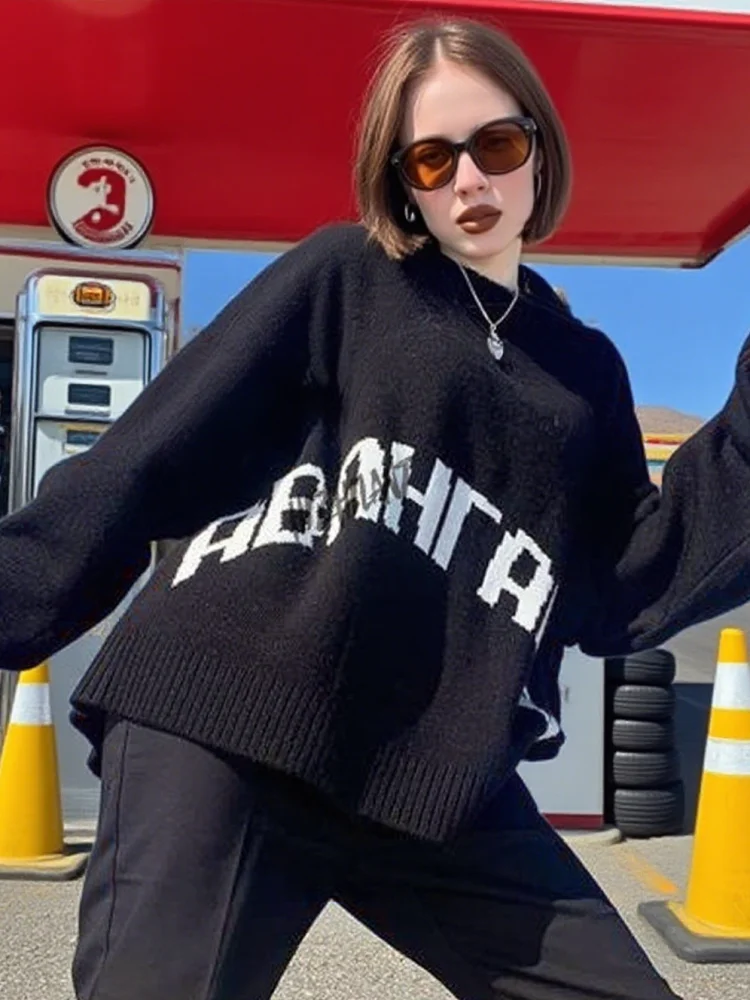 Y2K Women's Winter Loose Fit Printed Sweater Comfortable Casual Knitwear for Seasonal Fashion