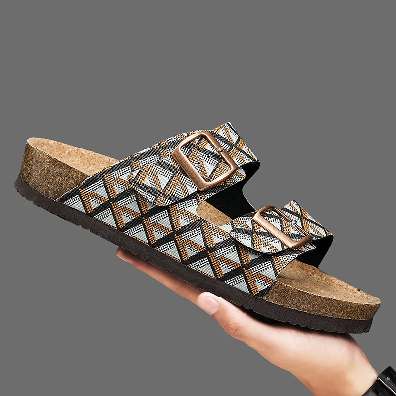 

2025 Summer Classics Casual Shoes Trend Spotting Men's Sandals Fashion Non-Slip Male Sneakers Wear-Resistant Rubber Beach Sandal