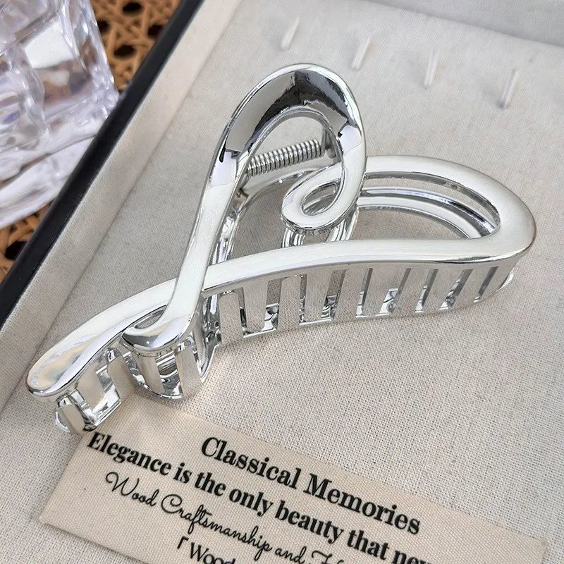 Elegante silberne Haarspange aus Metallimitat für Damen, Hai-Klemme, hochwertiger Haarschmuck, stilvolle Haarspangen für Damen