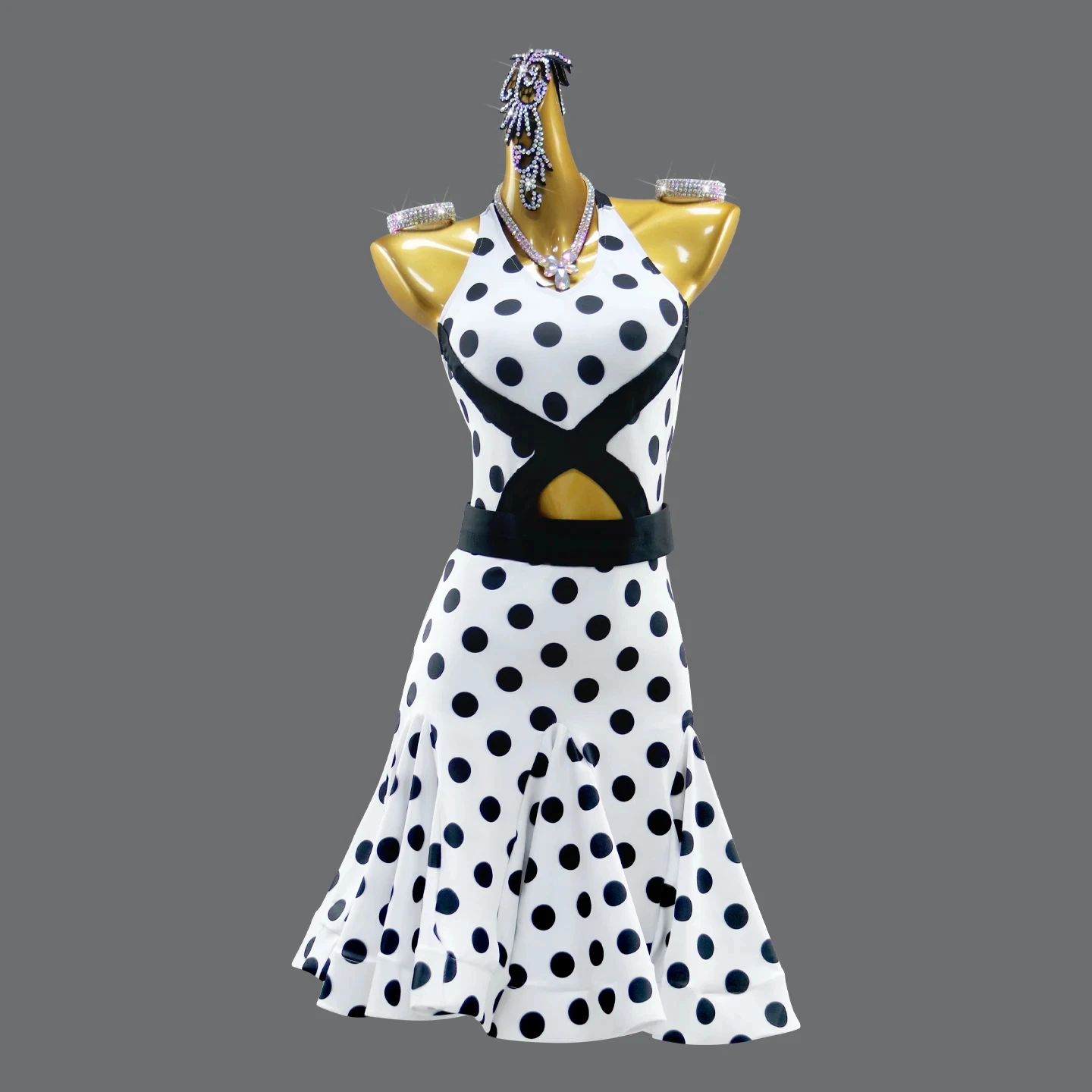 2025 라틴 댄스 의상 신제품 스포츠 퍼포먼스 의류 무대 여성 파티 드레스 소녀 볼룸 댄스 프로무스 의상 댄스웨어