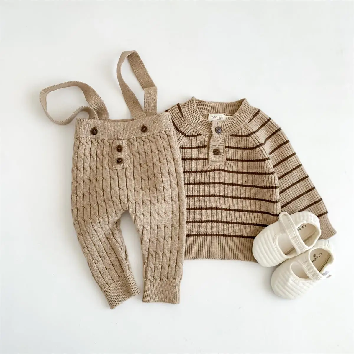 Autumn Knitted Baby\'s Sets 2023 Korea Striped Toddler Long Sleeved Sweater Knitted Top Pant Newborn Shoulder Strap Pants