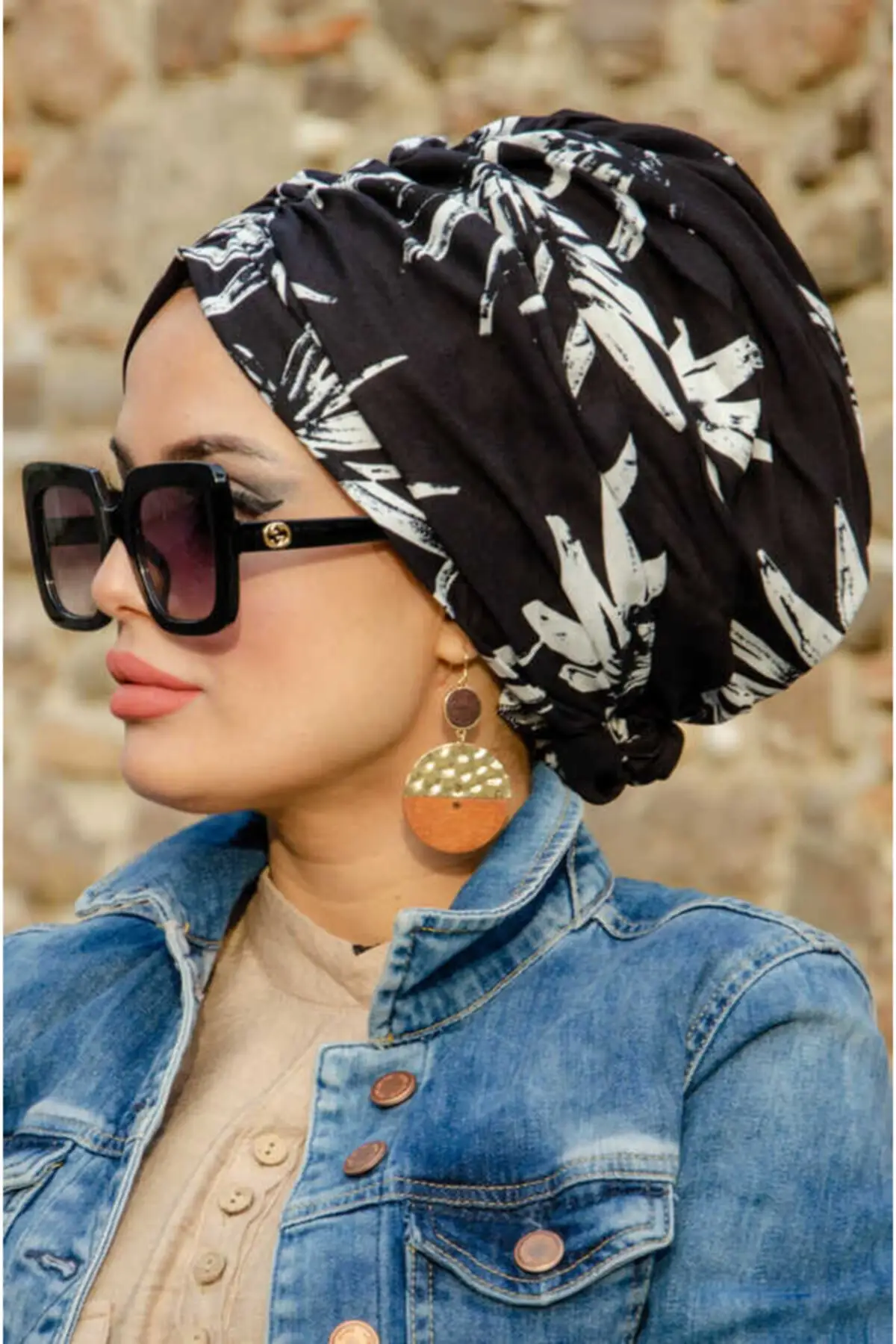 Women's White Patterned Buckled Bone