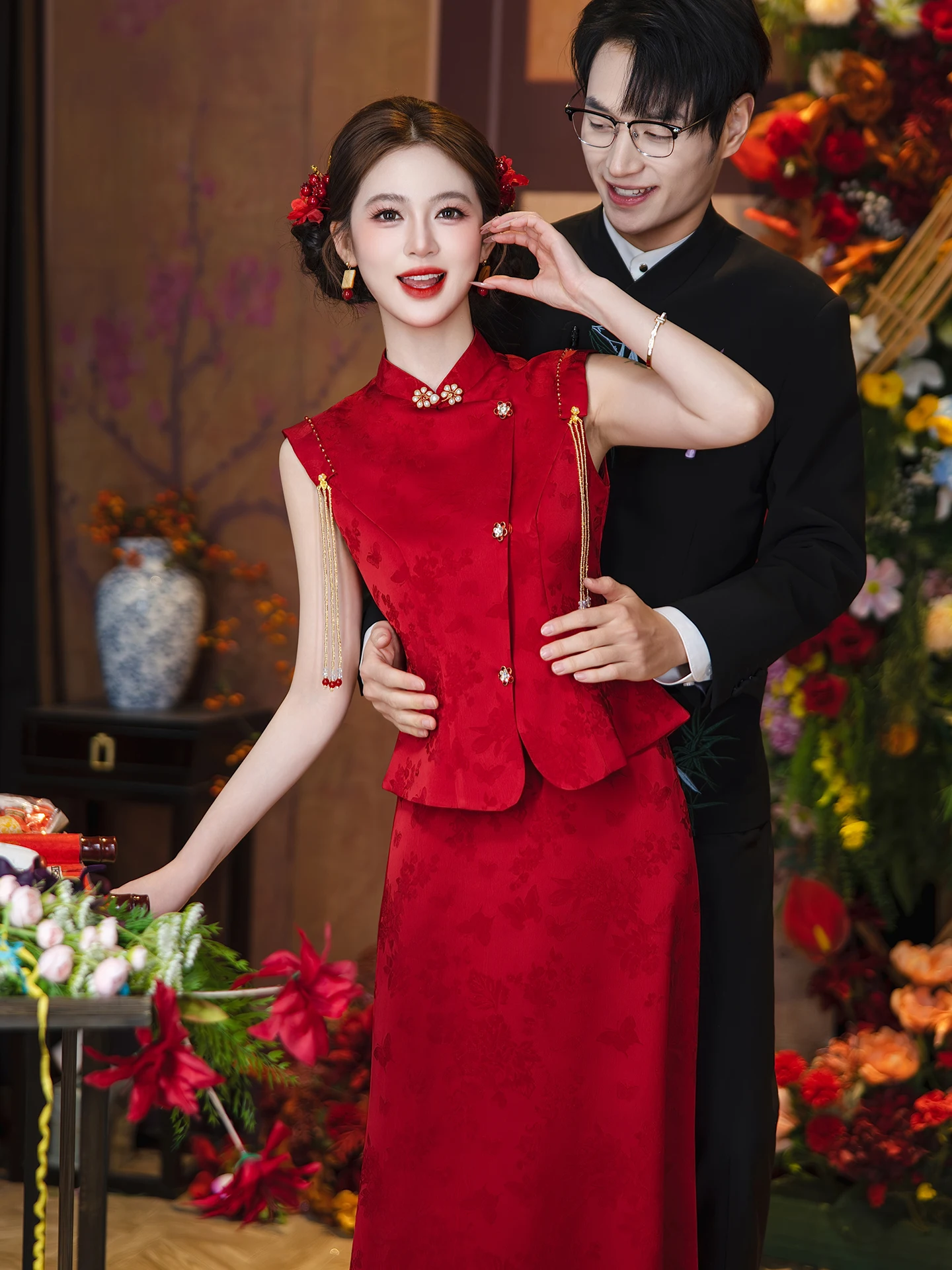 

Красное вечернее платье без рукавов для женщин, облегающее, в винтажном стиле, с длинной юбкой, традиционное китайское свадебное платье