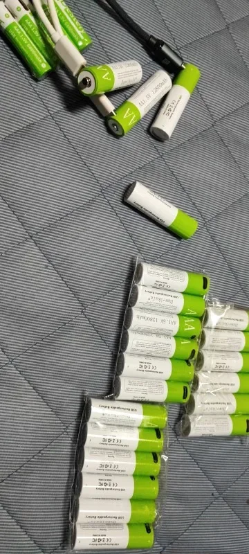 

1.5V AA 3400mWh + AAA 800mWh Rechargeable Lithium Battery Set with USB-C Fast Charging Type C Cable air transport