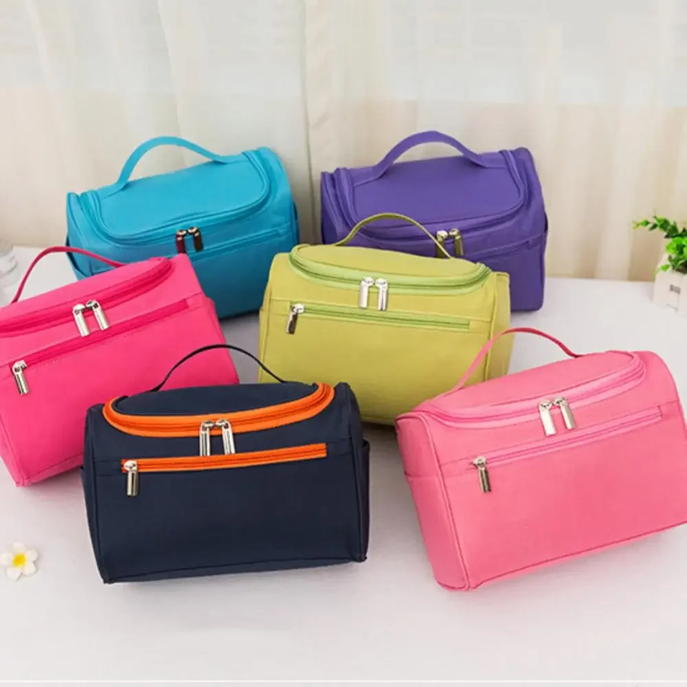 حقيبة مكياج نسائية كبيرة مقاومة للماء بتصميم معلق بسحاب وخفيفة الوزن ومحمولة للسفر ومنظم مستحضرات التجميل وحقيبة أدوات الزينة للجنسين