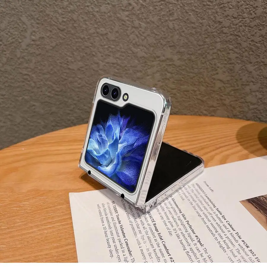 حافظة لهاتف سامسونج جالاكسي ZFlip6 ZFlip4 ZFlip3 Z Flip 7 6 5 4 3 ZFlip5 ZFlip7 Sanrio Melody Pochacco #2