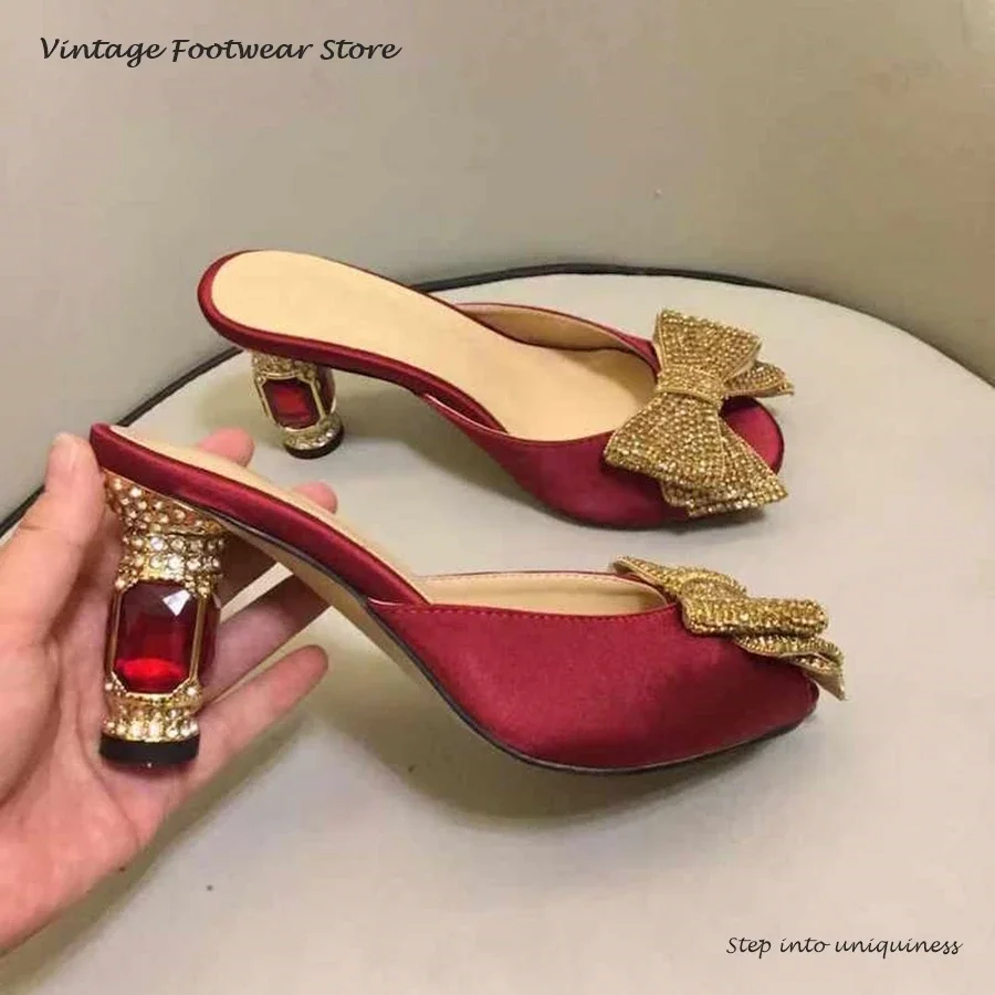

Винтажные тапочки с украшением в виде бабочки и кристаллов, круглые блестящие круглые туфли на высоком каблуке с открытым носком, летняя модная женская обувь на высоком каблуке
