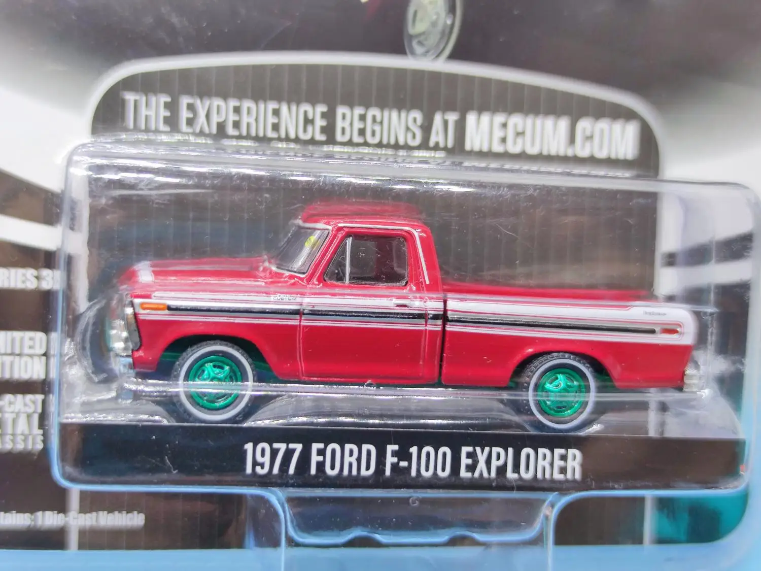 

1:64 1977 модель игрушечного автомобиля Ford F-100 Explorer