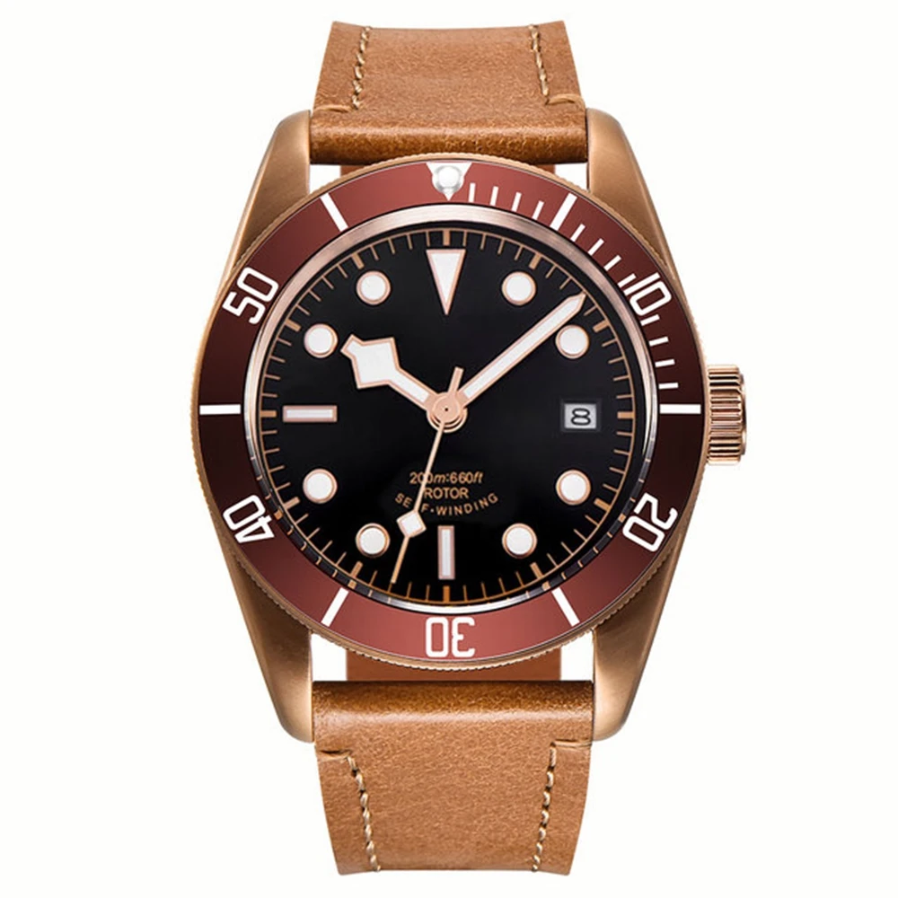 นาฬิกาข้อมือผู้ชายแบบกลไกอัตโนมัติ NH35A พร้อมโลโก้สั่งทำพิเศษ  หน้าปัดสีน้ำตาล  กระจกแซฟไฟร์  เรืองแสง  สไตล์ทหาร  กันน้ำลึก 100 เมตร