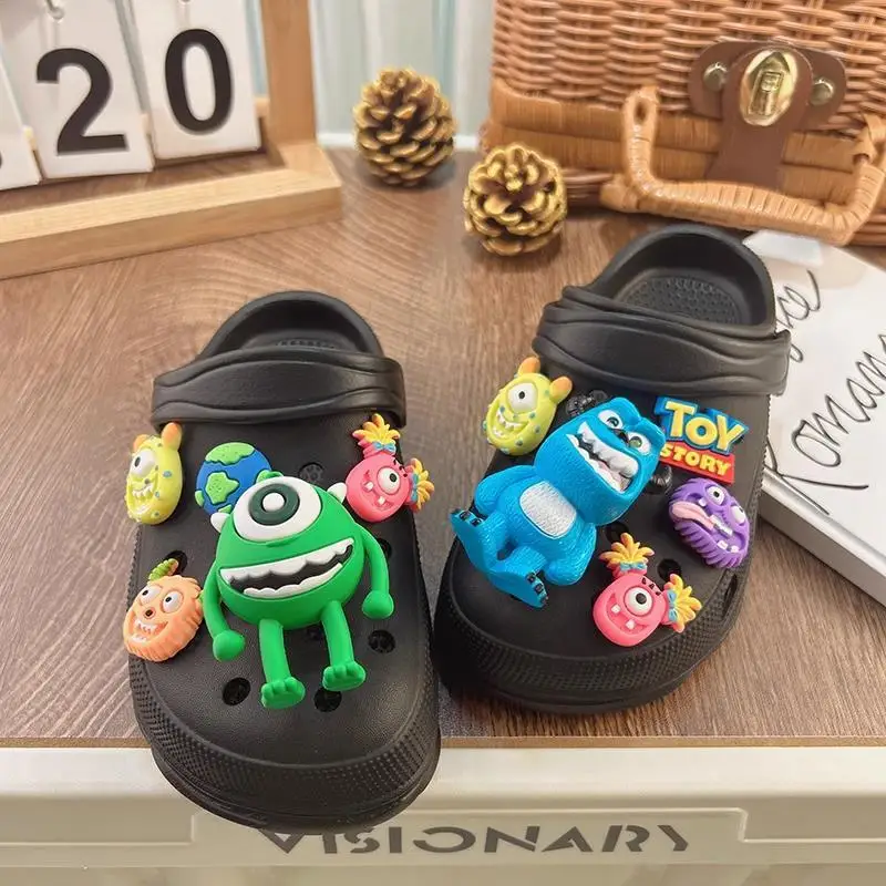 

Disney Toy Story Kids' Sandals - Summer Closed-Toe Clogs for Beach & Outdoor Play, Anti-Slip & Durable
