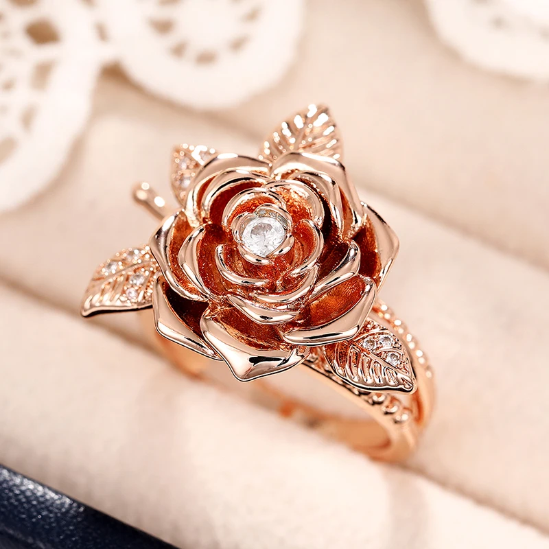 Huitan Wunderschöne Rosenblütenringe für Frauen, anmutige, schöne Fingeraccessoires für Partys, modischer, temperamentvoller Hochzeitsschmuck