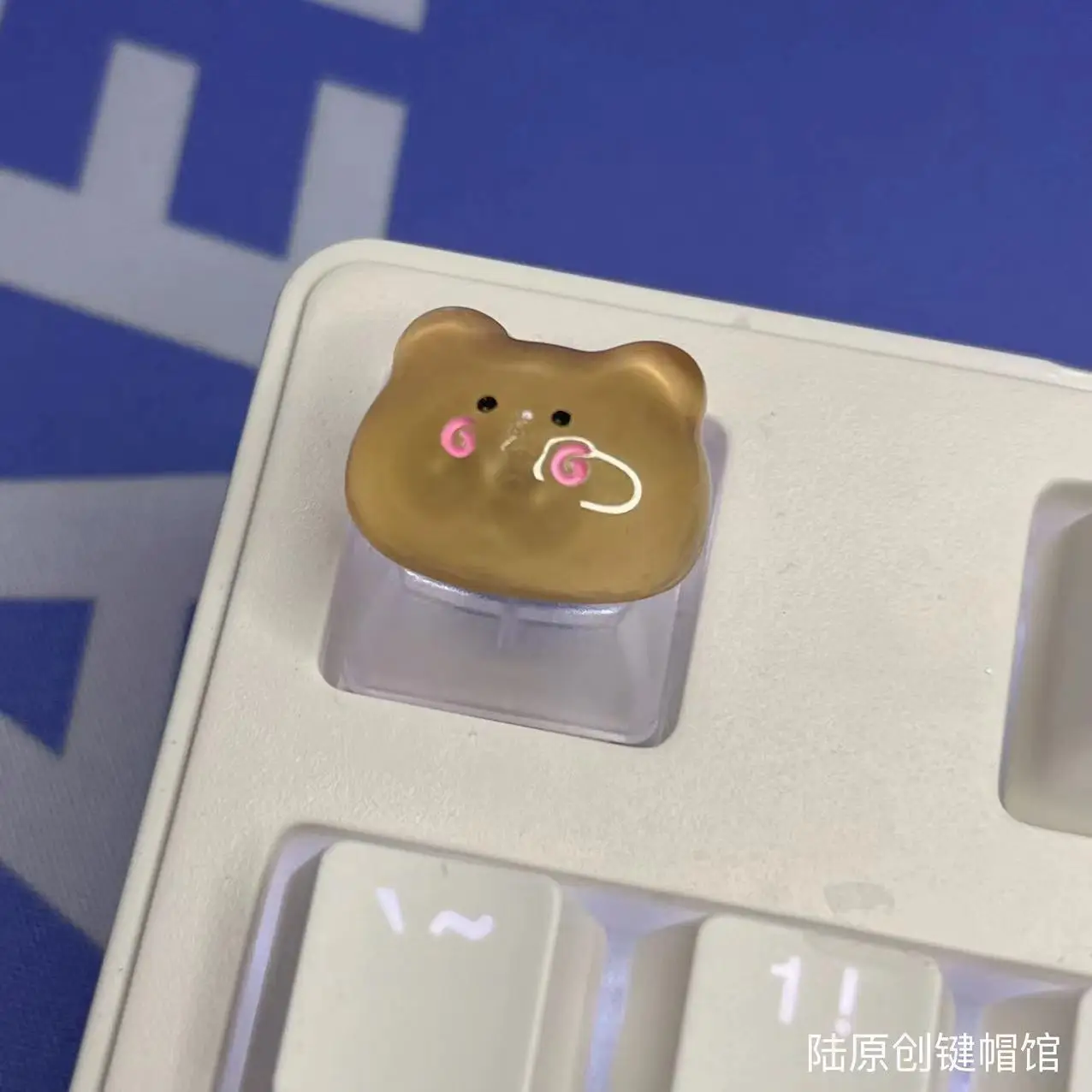 DIY Tükörlap Áttetsző Gúnyrajz Animal handmade Rózsi Nyúl keycap Kreatív Félvezető Áttetsző Erdei béka Bárány Gépi Kulcskarika keycap