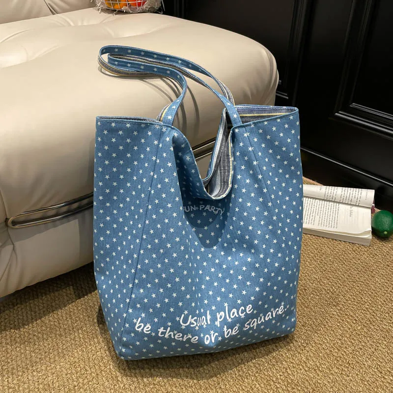 

Новая модная женская сумка через плечо в корейском стиле, вместительная, из холщовой ткани, универсальная, для повседневного использования, простая, с принтом в горошек.