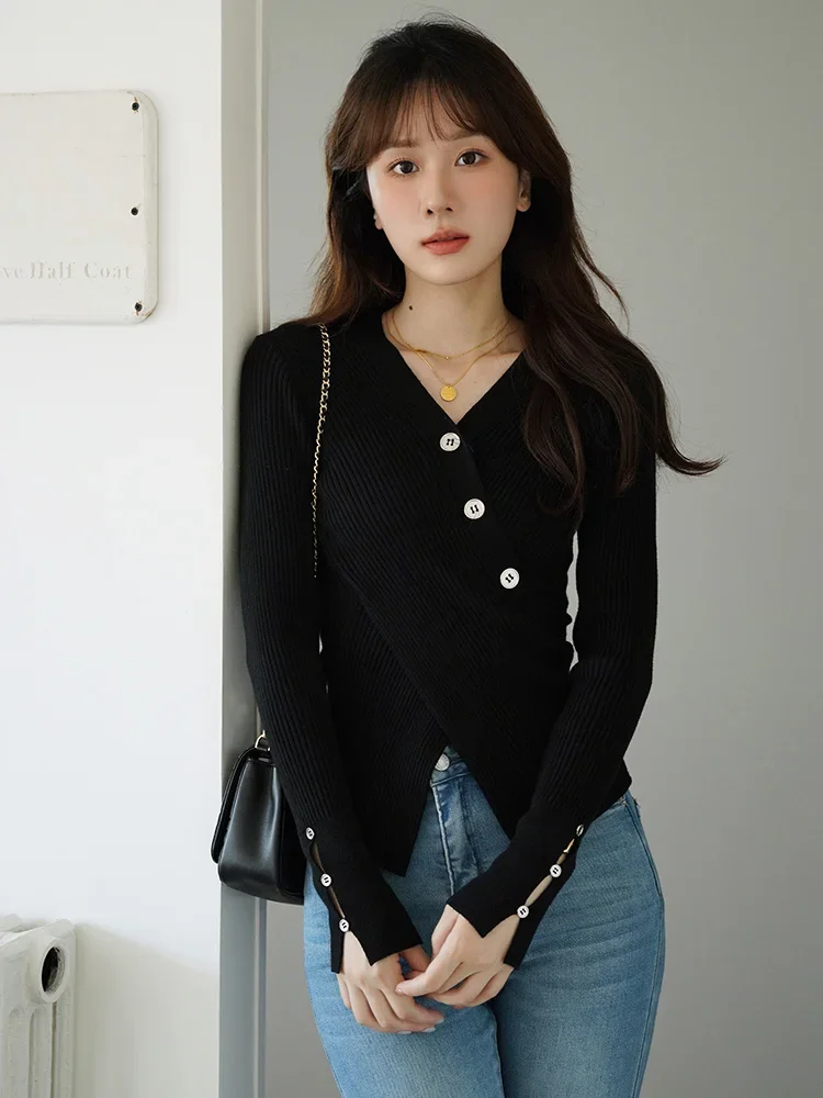 

Women Elegant Knitting Sweater Solid Color V-neck Striped Slim Fit Knit Sweaters with High Slit Perfect for Autumn Spring