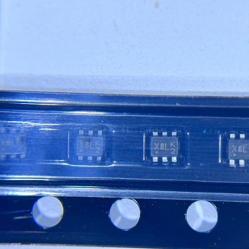 PJX138L-R1-00001 100pcs | Digital Isolator or Interface IC | SOW Package, for Industrial Communication & Control