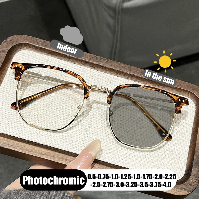 

Luxury Photochromic Myopia Glasses Men Women Color Changing Eyeglasses Anti UV Sunglasses Short-sighted Eyewear -1.25-1.75-2.5