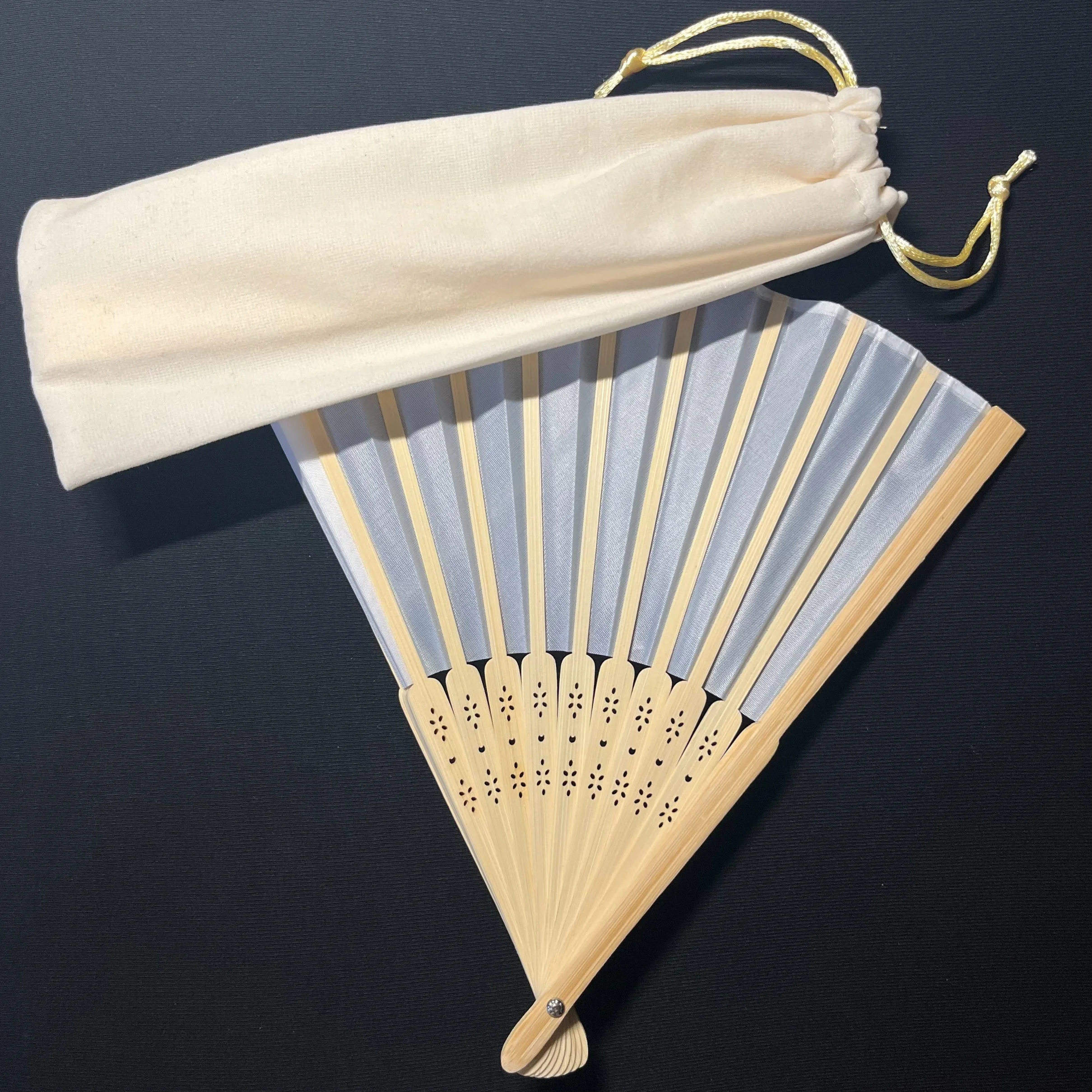 20 /70pcs  Personalized Engraved White Folding Elegant Silk Hand Fan with Gift bag Wedding & Party hand fan  folding fan