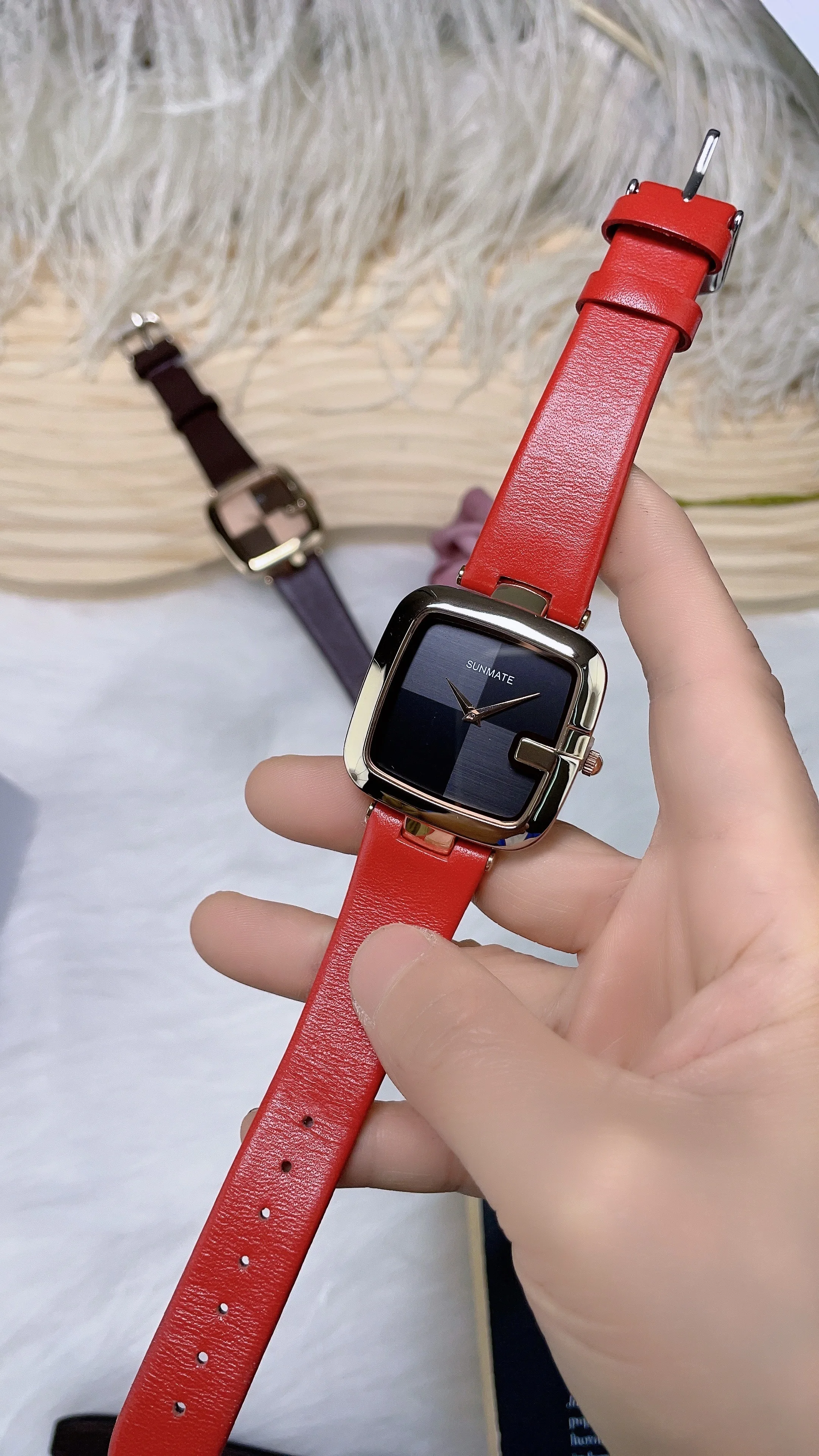 sunmate-reloj-de-mujer-de-cuarzo-de-estilo-minimalista-nordico-ultrafino-elegante-de-lujo-con-correa-de-cuero-elegante-y-caja-de-reloj-gratis