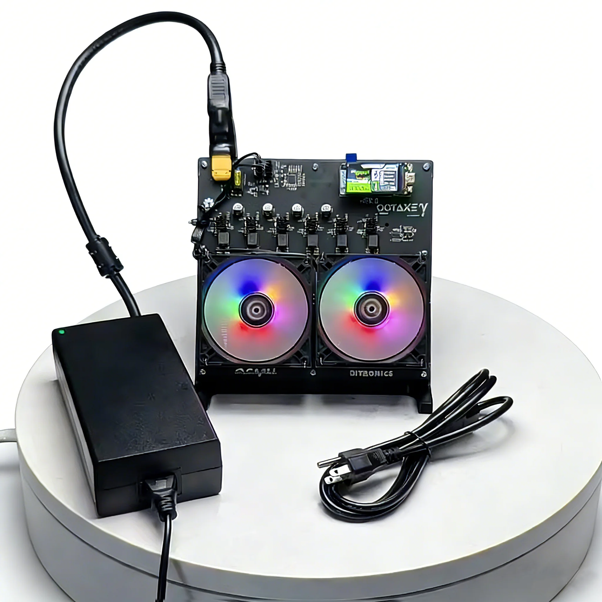 

Новый улучшенный соло-майнер NerdOCTAXE-γ 12Th/s Rev3.1, 230 Вт, 8*чипов BM1370 ASIC, низкий уровень шума, система охлаждения с 4 вентиляторами + RGB-подсветка