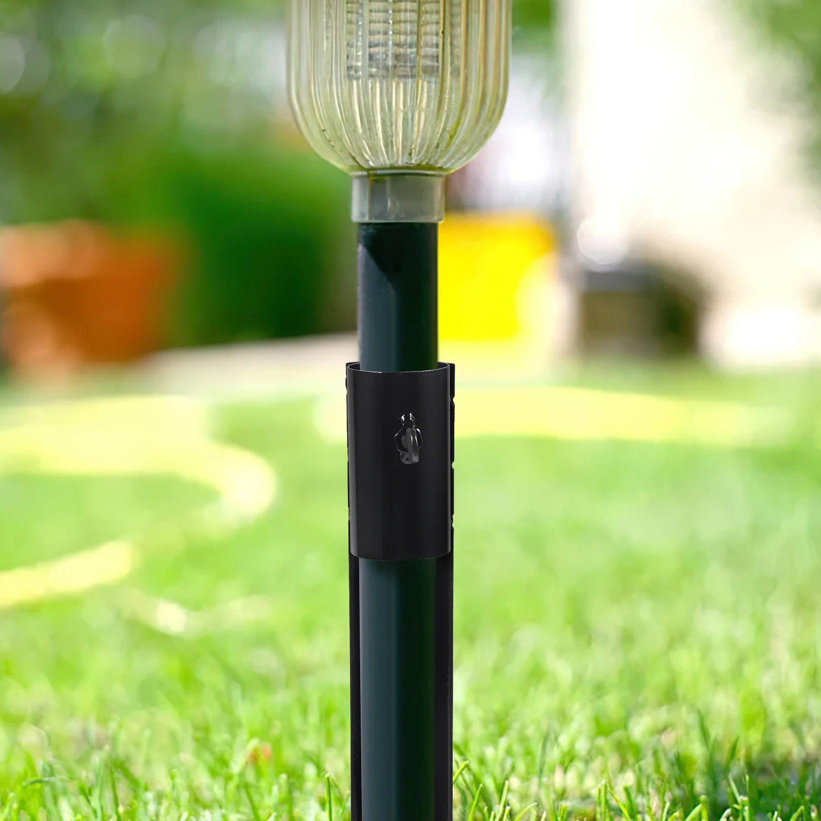 

Heavy Duty Light Stake for Outdoor Use Weatherproof Ground Spike for Christmas Lights Lawn Garden Landscape Lighting Decor Metal