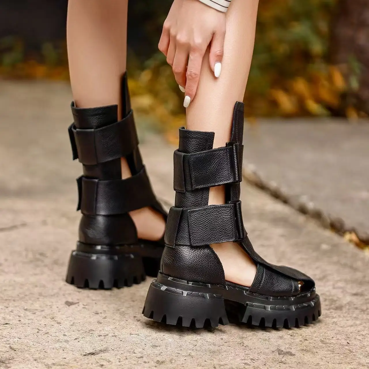 Comfortable Women’s Sandals Retro  Design Hook&loop High-top Summer Roman Sandals Boots Outdoors Lightweight Platform Shoes - view 4