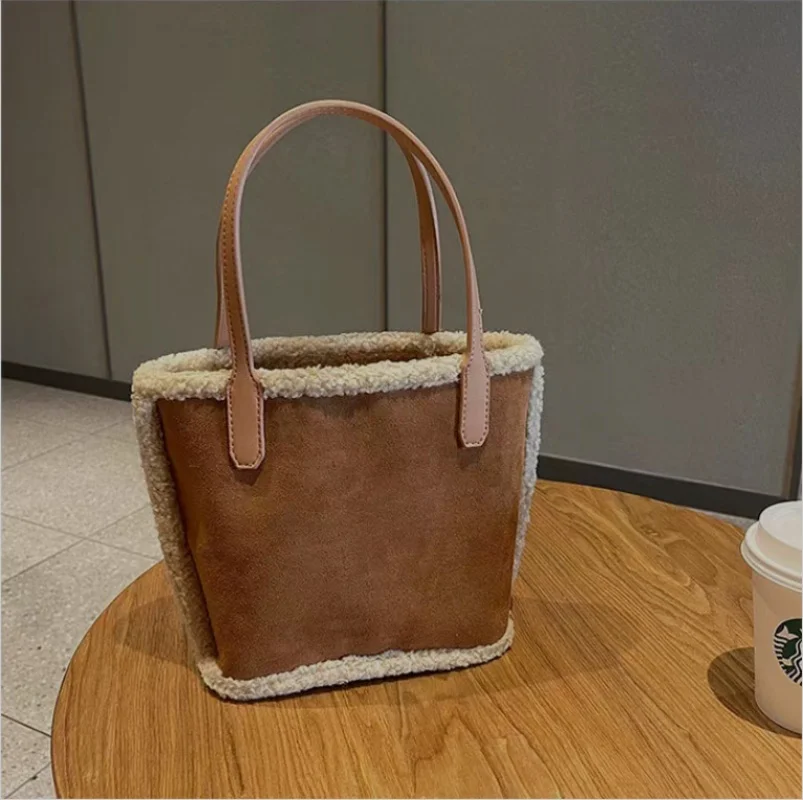 Autumn Winter Plush Bag Women's Bag Faux Suede Handbag Lamb Wool Female Tote Bag Water Bucket Mother Child Package Wallet