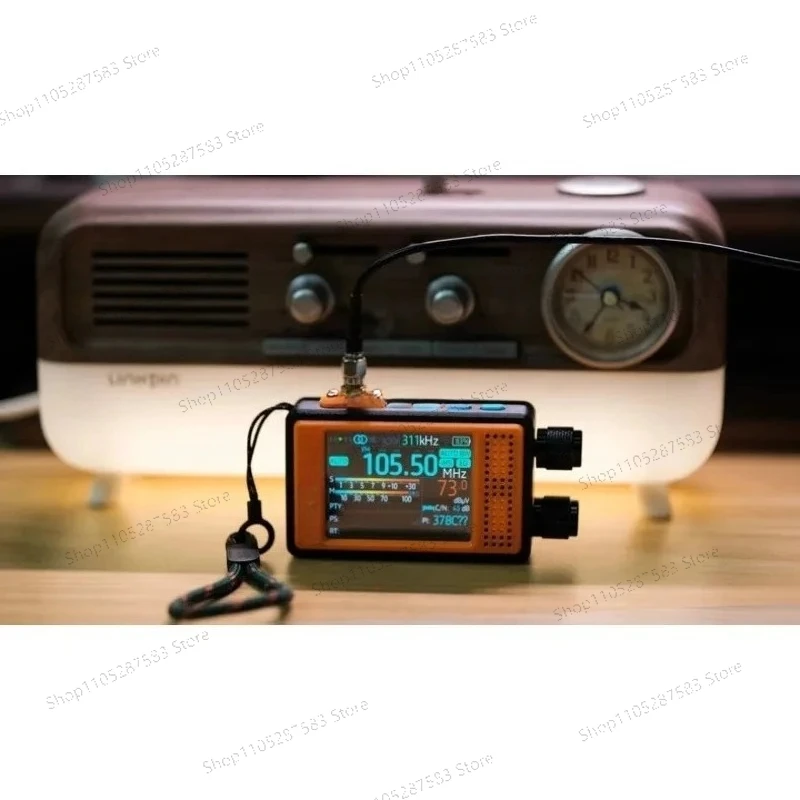radio adopts TEF6686 car grade chip+ESP32 main control 2.4-inch IPS touch screen customized