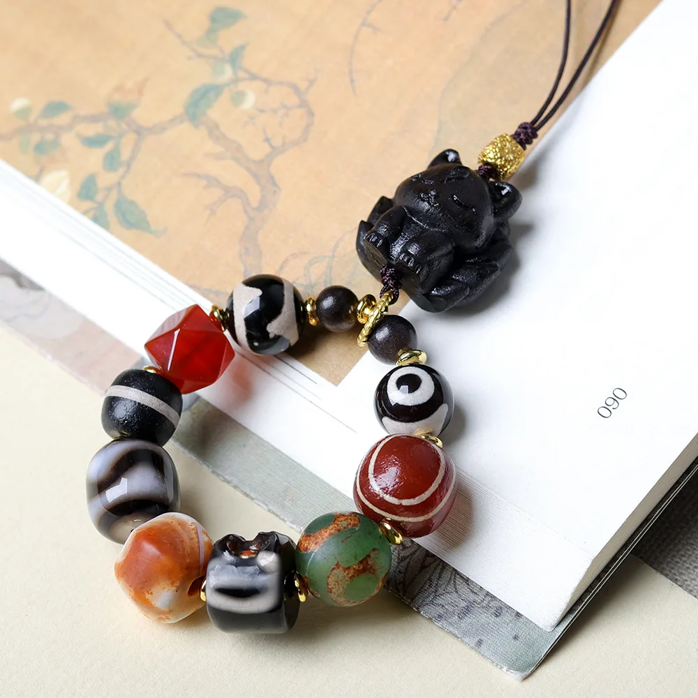 

Heavenly Bead Treasure Peach Blossom Artisan Sandalwood Nine-Tailed Fox Marriage Ethnic Style Phone Chain Bag Pendant