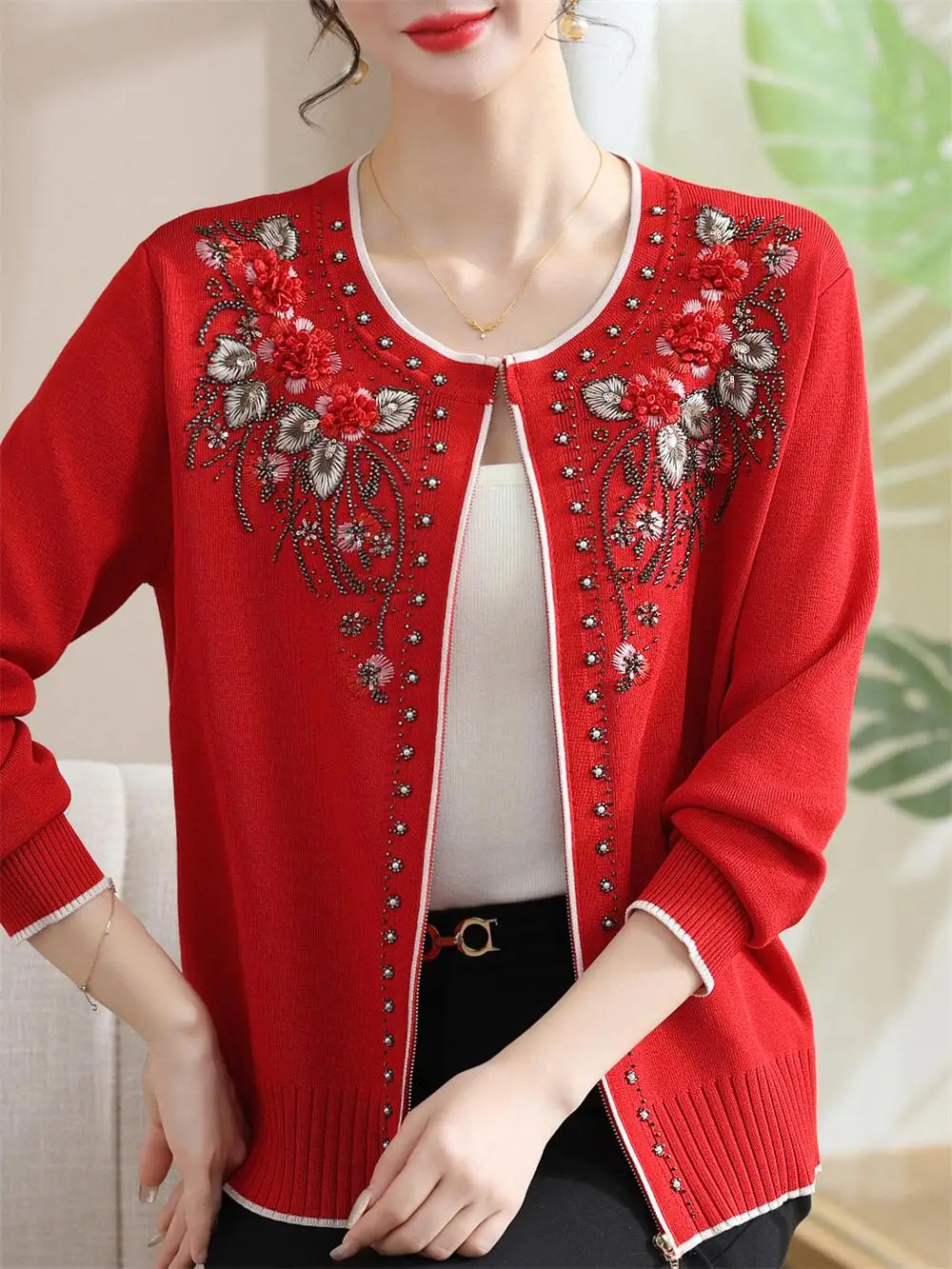 

Faionable Heavyweight Круглый вязаный открытый кардиган с вышивкой, весенний тонкий топ, женский свободный крой на молнии, обычный све...