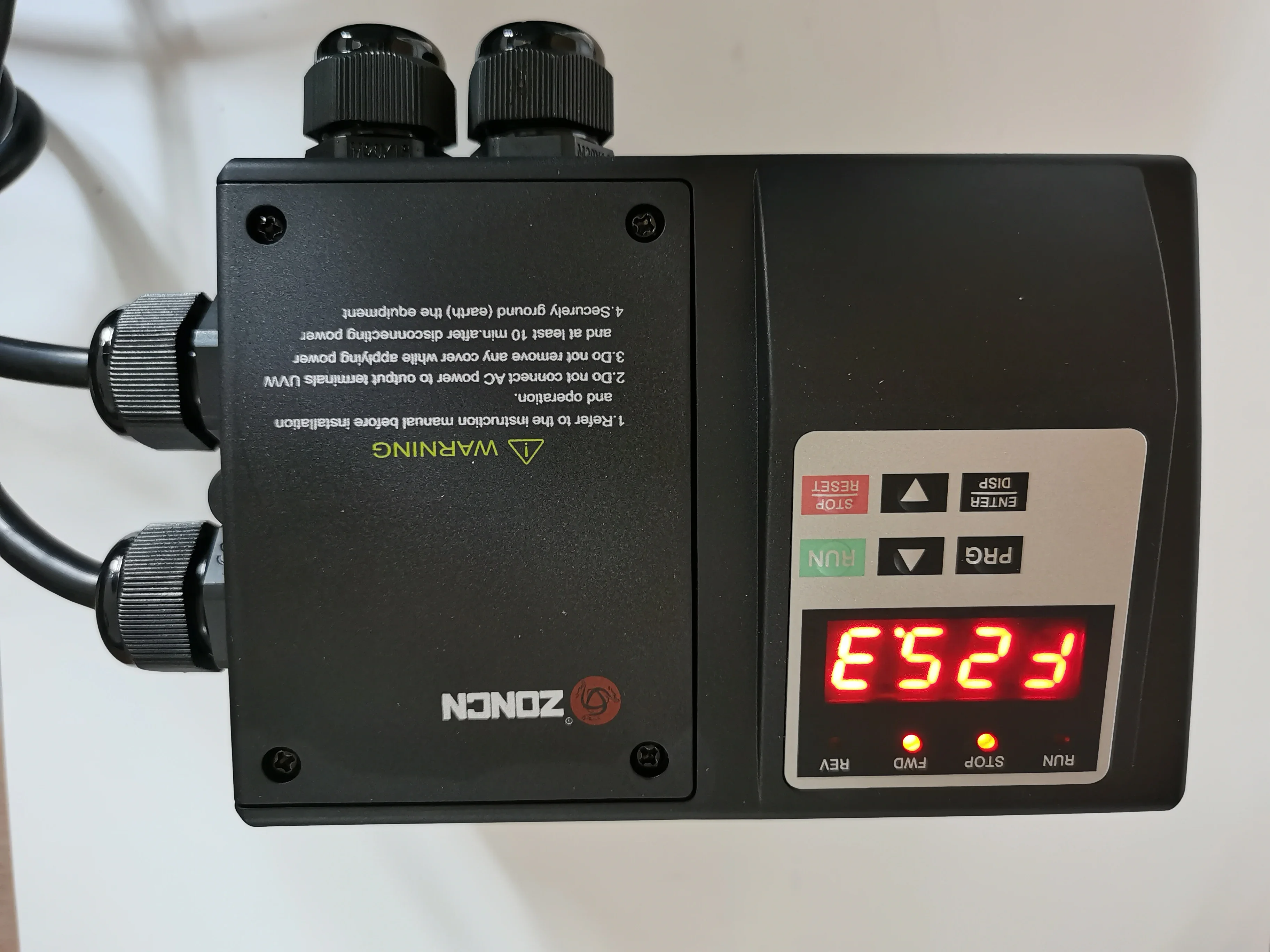 2026 Z5400A01D5K-BF Z5400A02D2K-BF Z5200A01D5K Backpack Waterproof Inverter