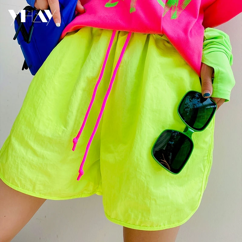 Spring and Summer Fluorescent Green Simple and Versatile Trendy Brand Loose Elastic Waist Split Fork Casual Quick-drying Shorts