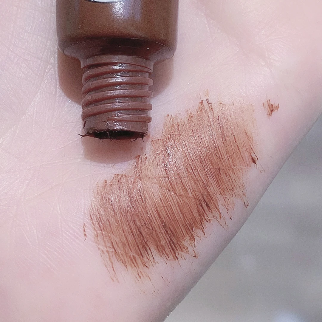 ماسكارا مقاومة للماء والتلطخ، أنبوب حيوان لطيف، تطويل وتجعيد، رموش ذات مظهر طبيعي، كابوفيني #6