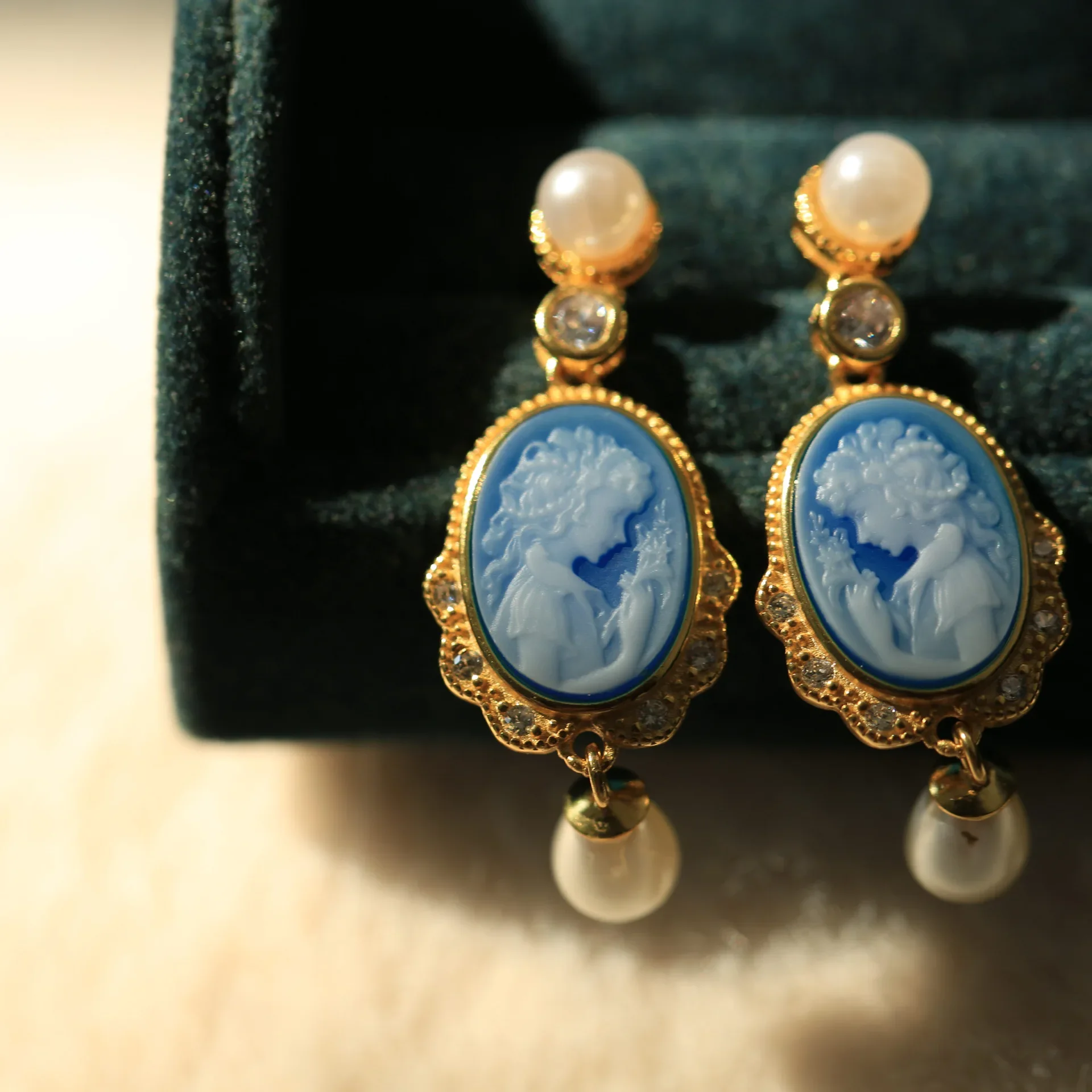 Factory Sales 925 Silver Inlay German Cameo Eardrops Agate Relief Retro Minority Design Antique Style