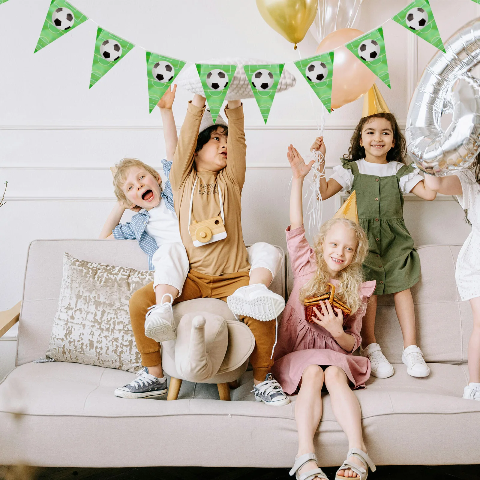 

Soccer Theme Party Decorations Football Garland Bunting Banner Tassels Birthday Hat Lace Green Decorations