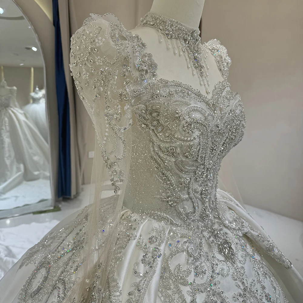 U-Ausschnitt Maßgeschneiderte Damen Brautkleider Moderne abnehmbare Ärmel Roben Wischlänge Böhmische Prinzessin Vestidos De Novias