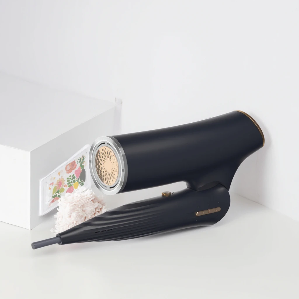 

Профессиональный портативный складной фен, высокоскоростной бесщеточный двигатель BLDC для салонов, в комплект входит диффузор, источник электропитания