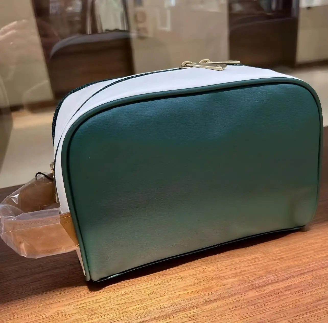 

Модная портативная сумка для хранения, сумка для гольфа, двухслойная кожаная сумка-тоут, сумка для одежды для гольфа, сумка для хранения сумки для гольфа, уличные аксессуары