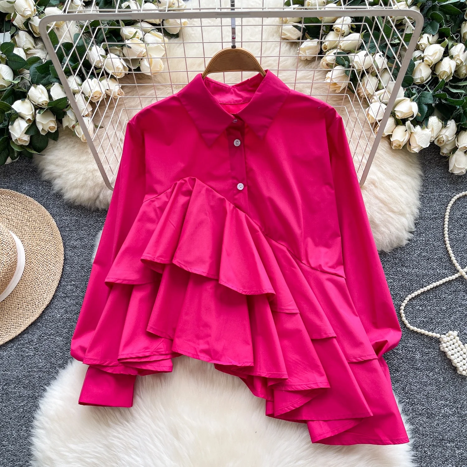 

Clothland женская милая асимметричная блузка с рюшами и длинными рукавами, рубашка нестандартной формы, женские милые повседневные топы Blusa LB337